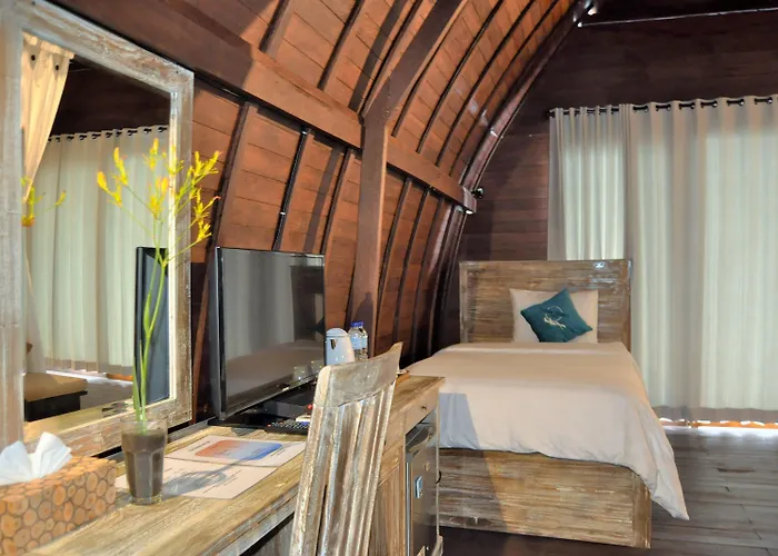 Ocean Terrace And Luxury 4* Batununggul