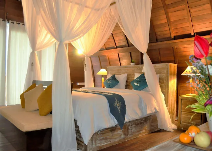 Ocean Terrace And Luxury 4* Batununggul