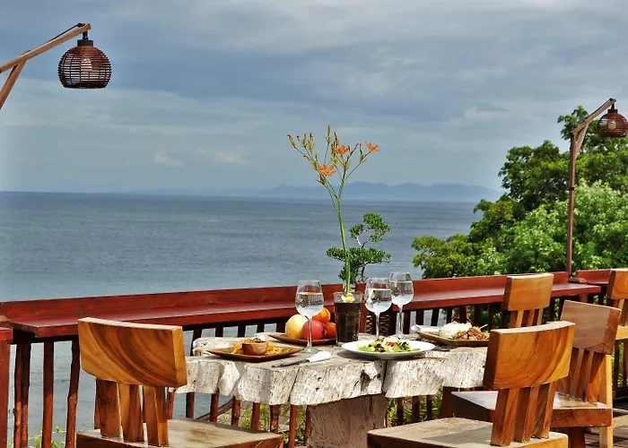 Ocean Terrace And Luxury リゾート Batununggul