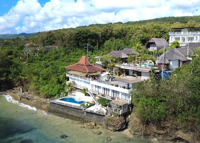 Ocean Terrace And Luxury Batununggul